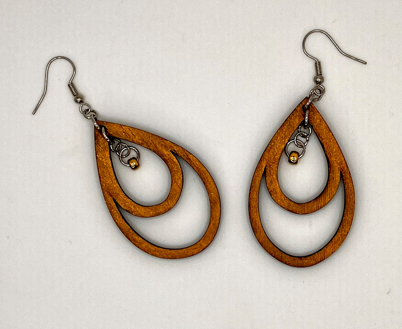 Golden Grace Teardrop earrings